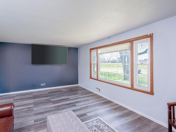 Property Photo:  8080 E Point Douglas Road S  MN 55016 