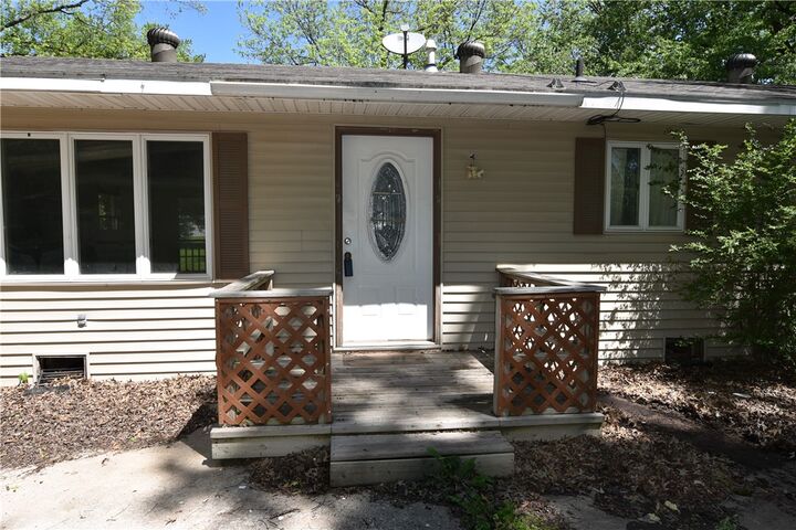 Property Photo:  142 Patton Street  AR 72751 