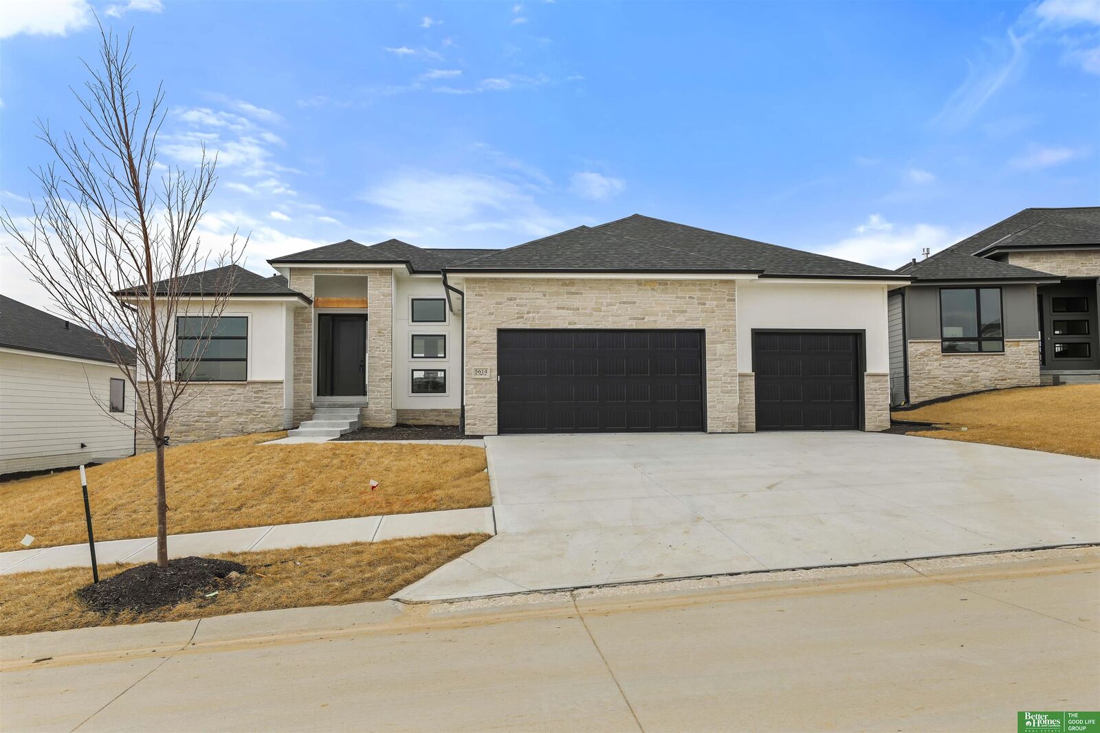 Property Photo:  5614 N 198th Street  NE 68022 