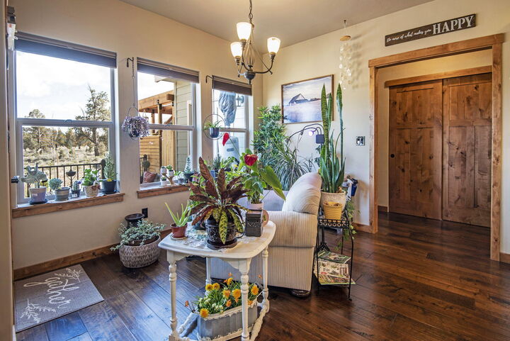 Property Photo:  63170 Fremont Road  OR 97701 