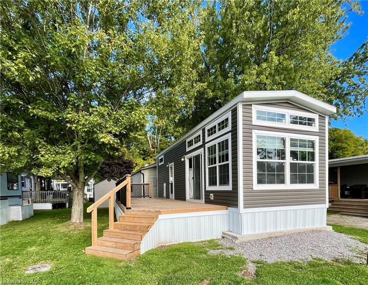 Property Photo: 274 Front Road 51 ON N0E 1P0