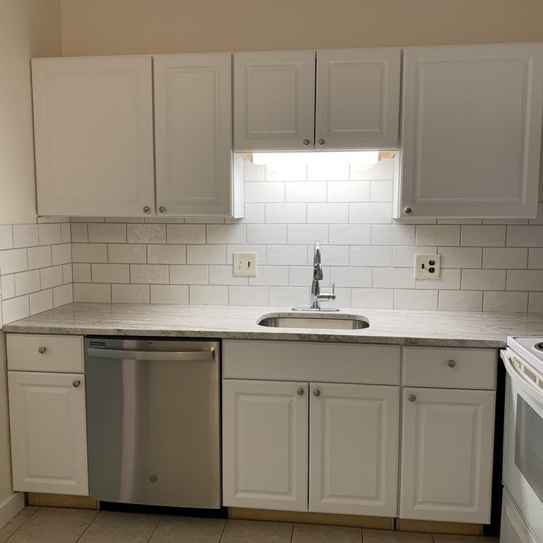 Property Photo:  80 North Warren 20  MA 01801 
