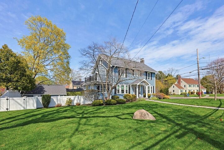Property Photo: 434 Brook Rd MA 02186