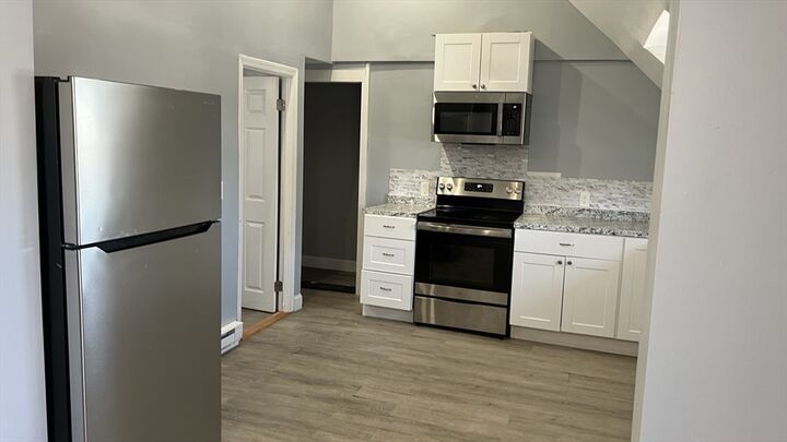 Property Photo:  12.5 Benefit St 2  MA 01610 