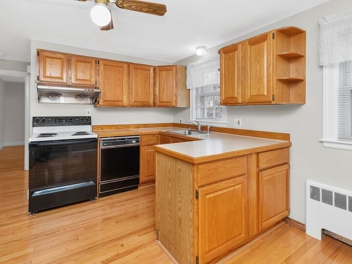 Property Photo:  31 Oakledge Road  MA 02452 