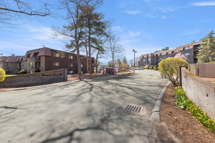 Property Photo:  9 Thomas Street C2  MA 01906 