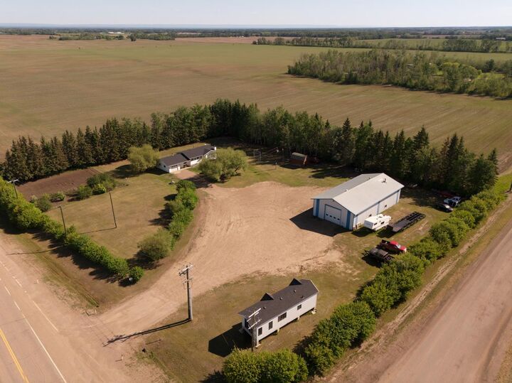 107401 Highway 697 Highway — photo 1