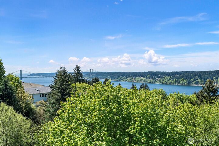 Property Photo:  4028 N Frace Avenue  WA 98407 