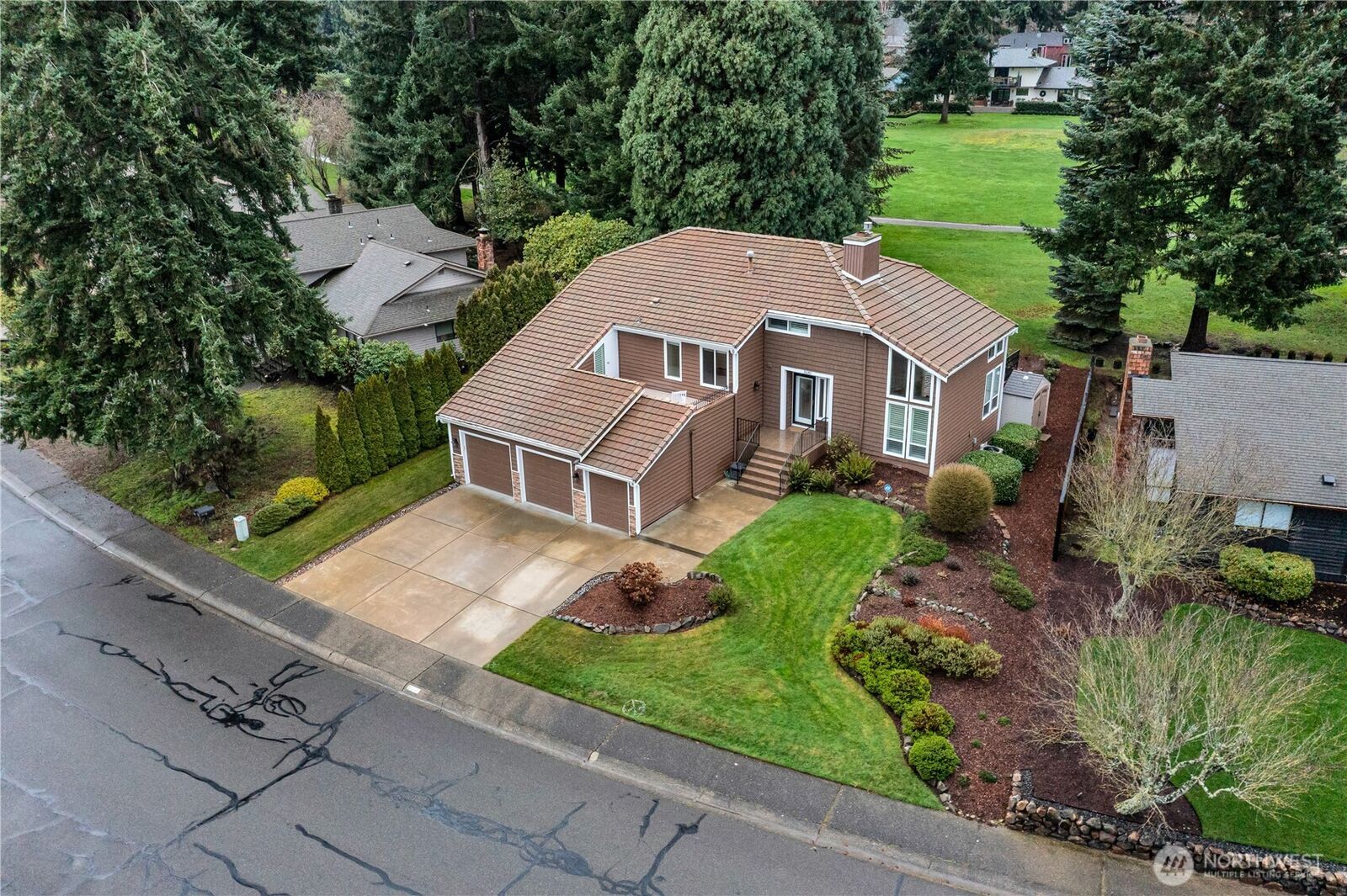 Property Photo:  31643  37th Avenue SW  WA 98023 