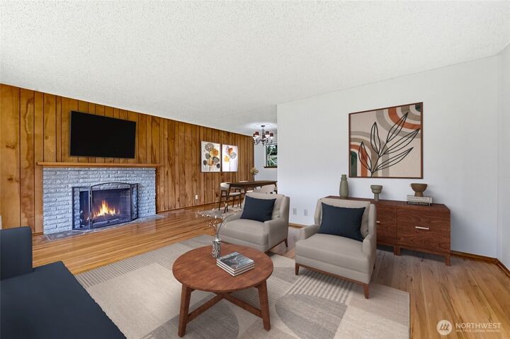 Property Photo:  5119  194th (Veterans Way) Street SW  WA 98036 