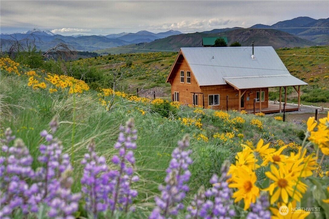 Property Photo: 21 Grouse Hollow Lane WA 98856