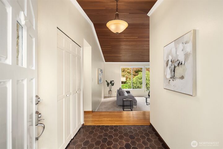 Property Photo:  14714 NE 10th Street  WA 98007 