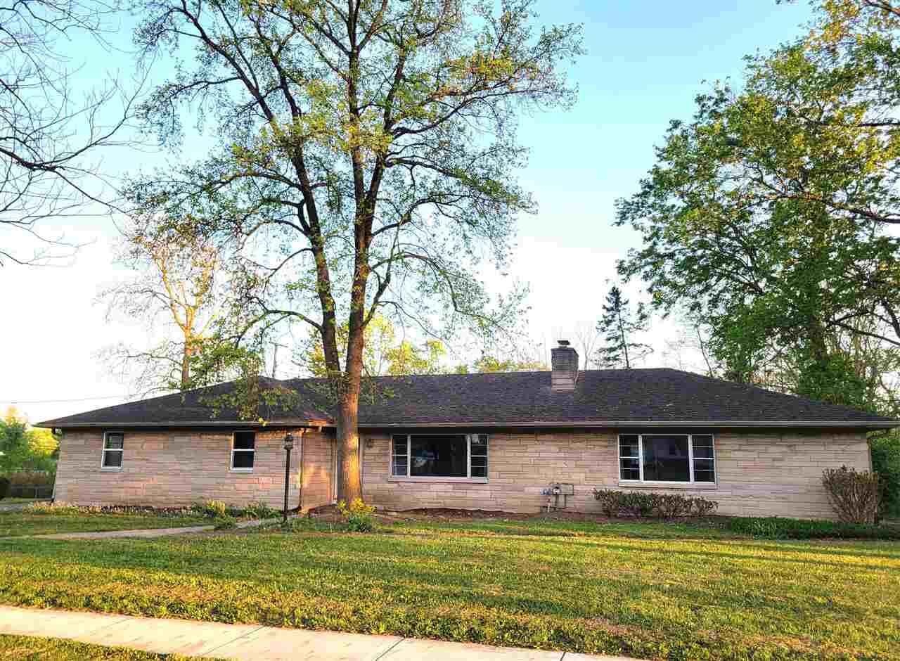 Property Photo:  935 Crestdale Drive  IN 47374 