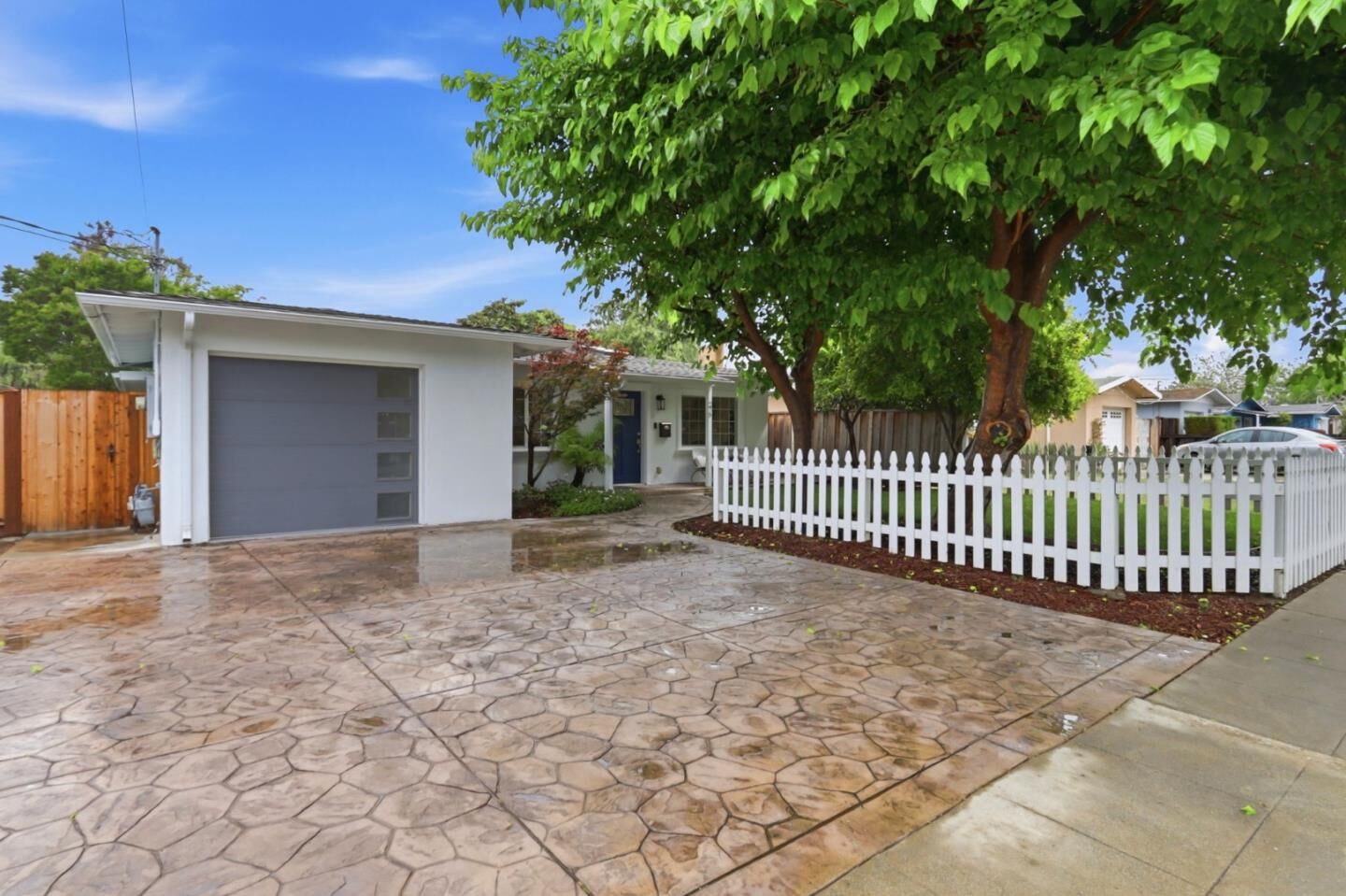 Property Photo:  275 Beechnut Avenue  CA 94085 