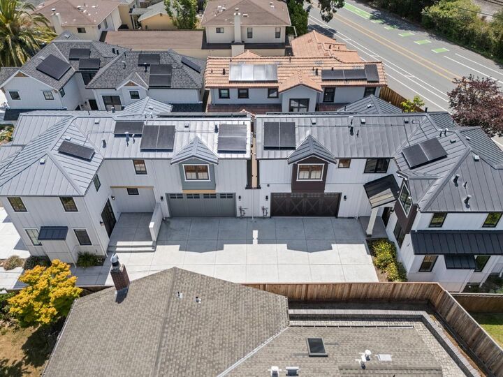 Property Photo:  739-741 Linden Avenue  CA 94010 