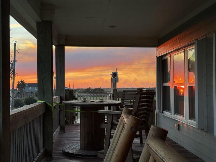 Property Photo: 132 Pelican Beach Dr Drive LA 70631