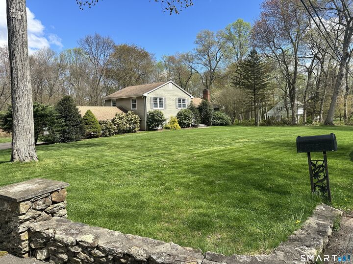 Property Photo:  65 Gate Ridge Road  CT 06612 