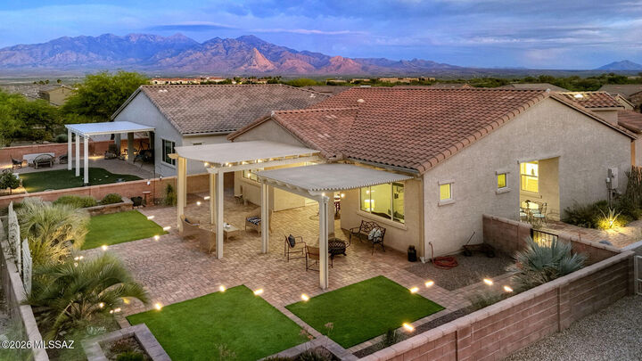 Property Photo:  2496 W Music Mountains Drive  AZ 85622 