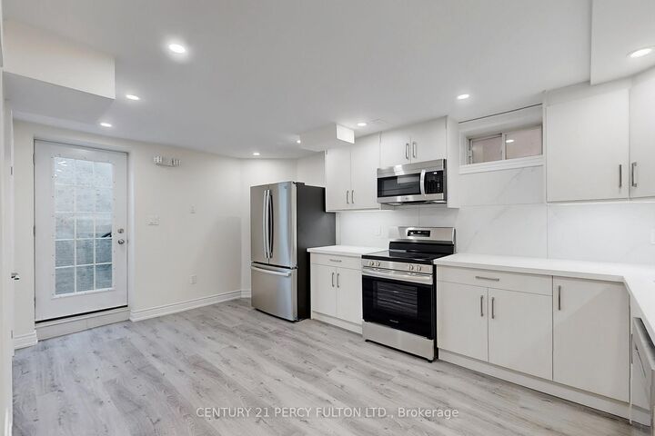 Photo de la propriété:  47 Sapphire Drive Bsmt  ON L4S 2E5 