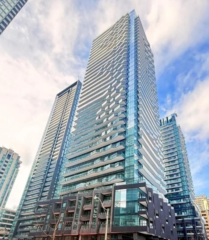 195 Redpath Avenue 1206 — photo 1
