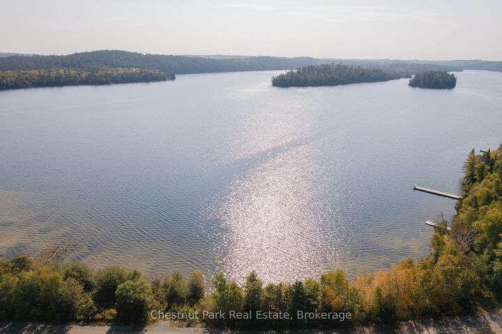 30 White Bear Court — photo 1