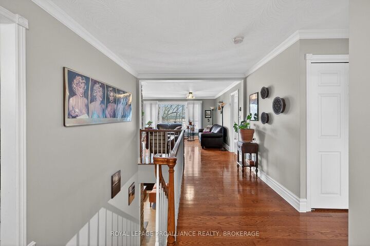Property Photo: 727 Aylmer Crescent ON K7M 6E5