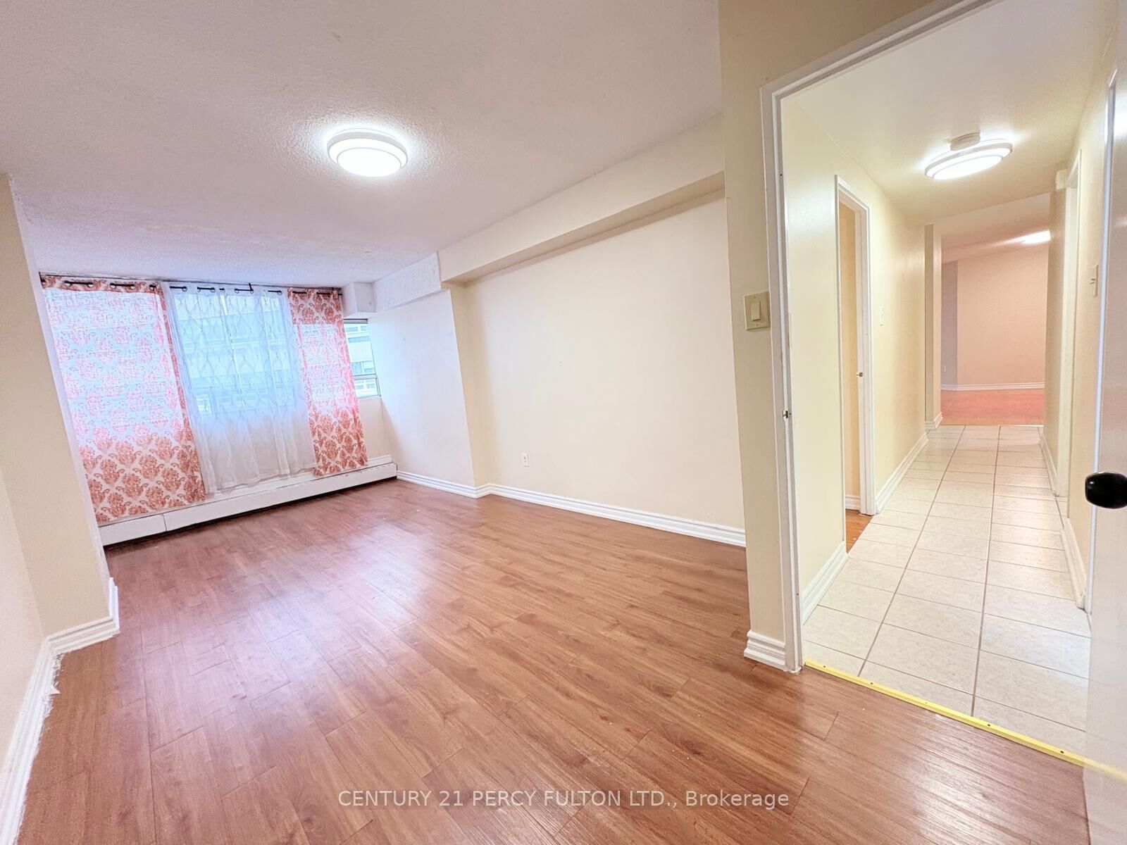Property Photo:  5580 Sheppard Avenue E 414  ON M1B 2L3 