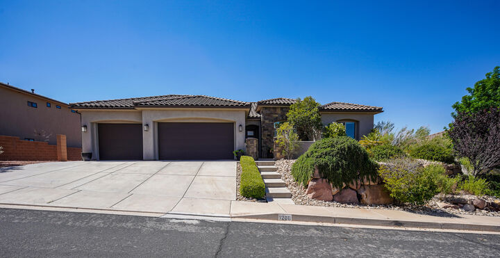 Property Photo:  1288 E Silver Shadows Dr  UT 84780 