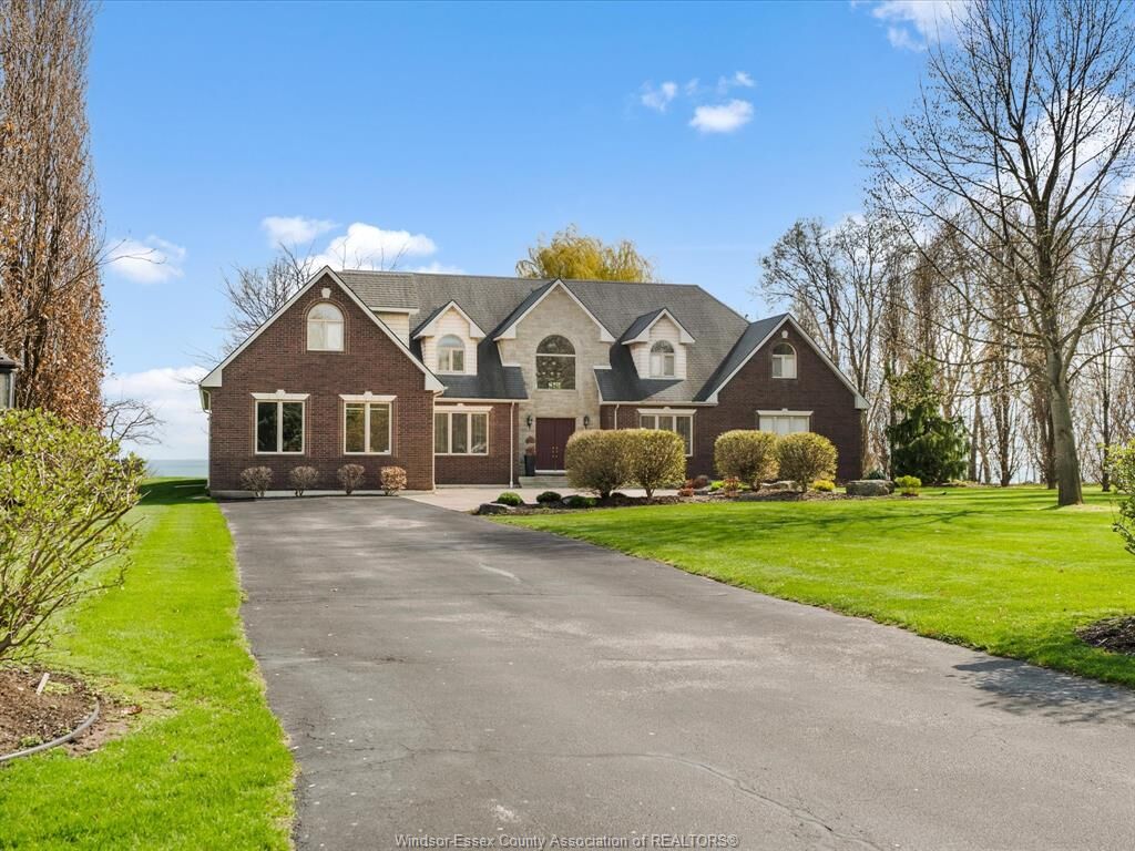 Property Photo: 2055 Hickory Lane ON N9Y 2X9