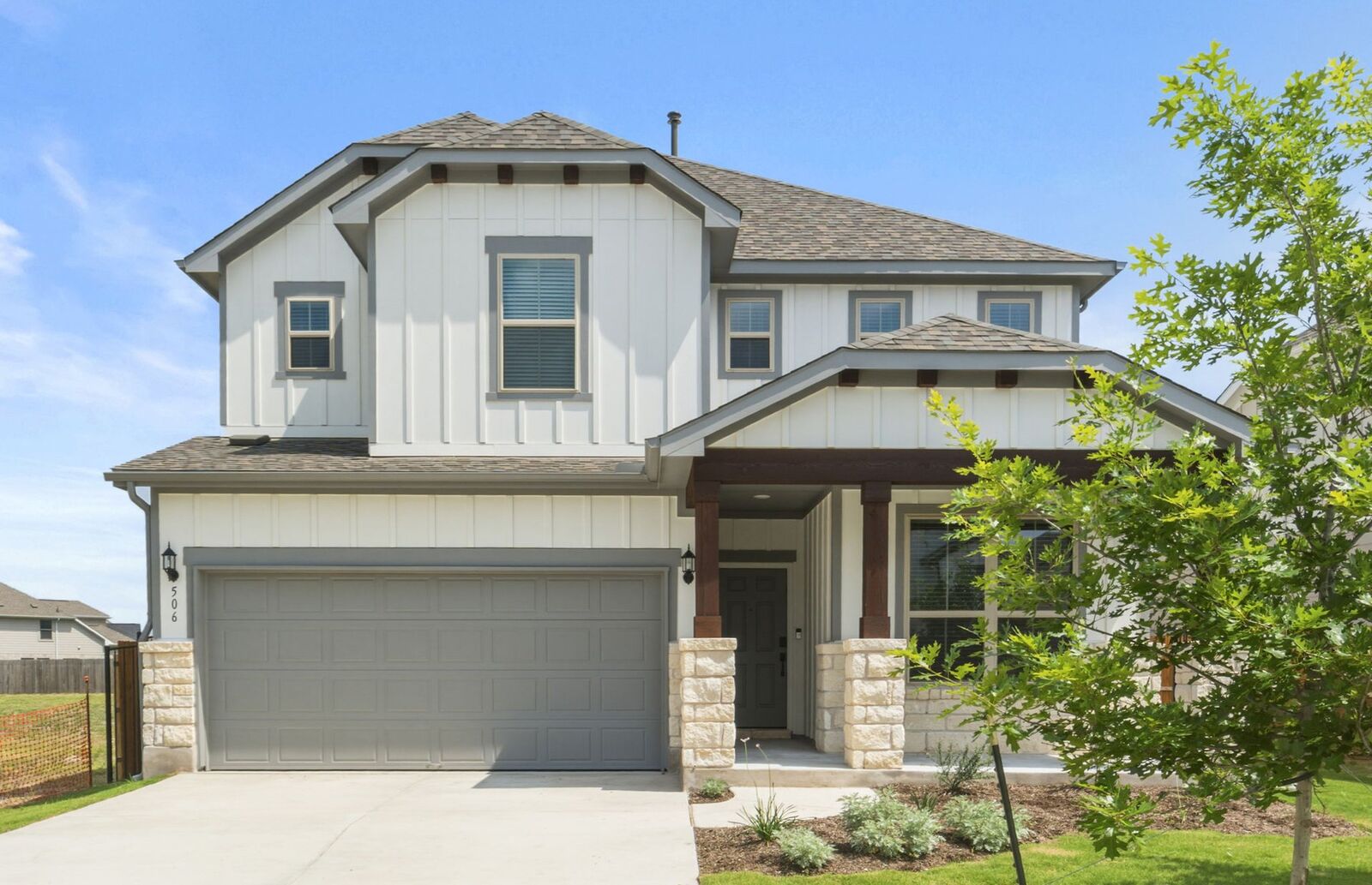 Property Photo:  506 Eliese Cove  TX 78642 