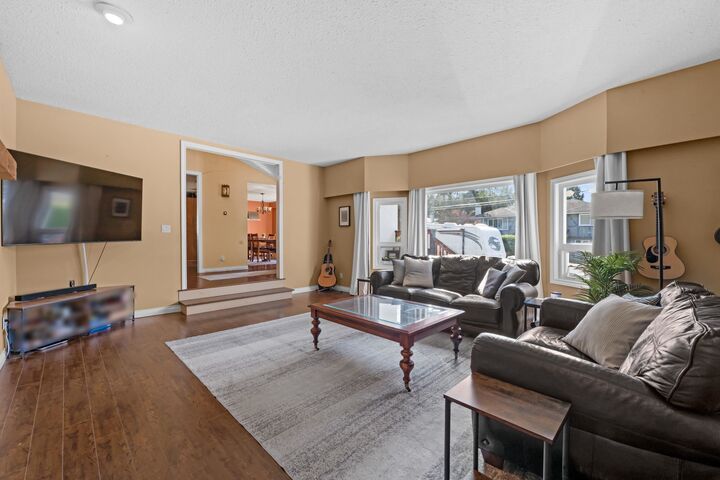 Property Photo: 5265 Belair Crescent BC V4M 2E5