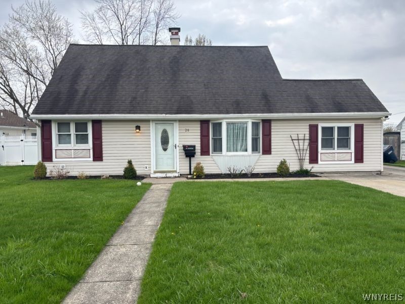 Property Photo:  28 Crescent Road  NY 14072 