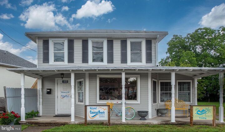 Property Photo:  215 Irving Avenue N  VA 22443 