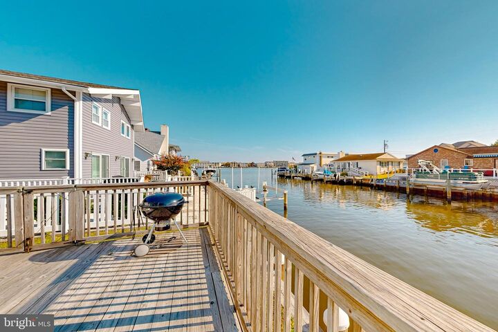 Property Photo:  10620 Point Lookout Road  MD 21842 