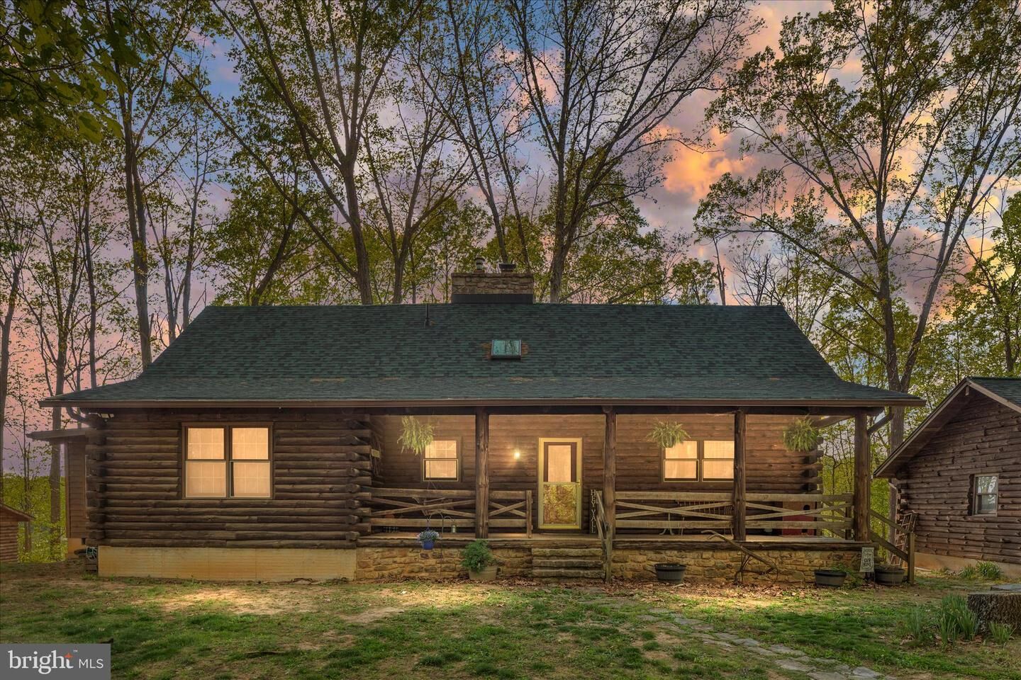 Property Photo: 428 Apple Pie Ridge Road VA 22603