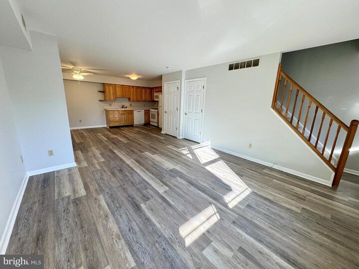 Property Photo:  1326 Central Avenue B  NJ 08029 