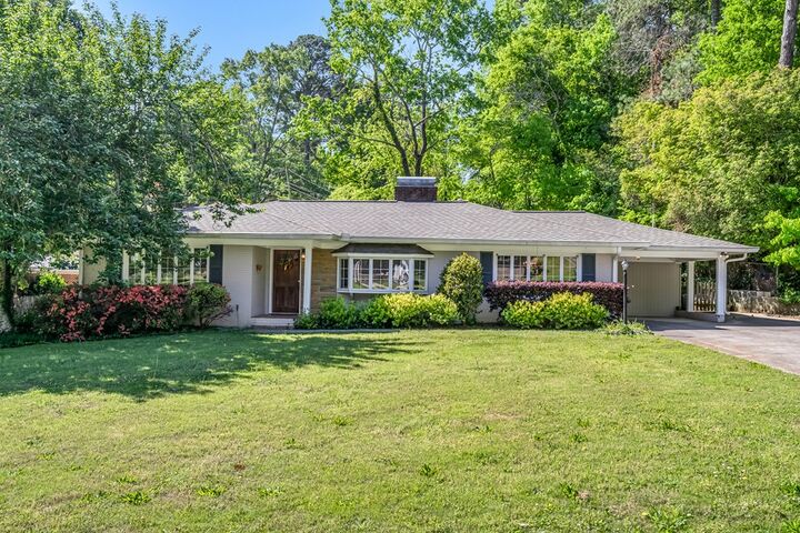 Property Photo:  1104 Linden Drive  GA 30720 