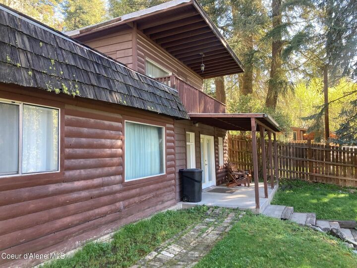 Property Photo:  12034 N Wildwood Point Rd  ID 83854 