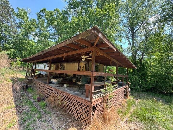 Property Photo:  159 Hunterpond Lane  NC 28677 