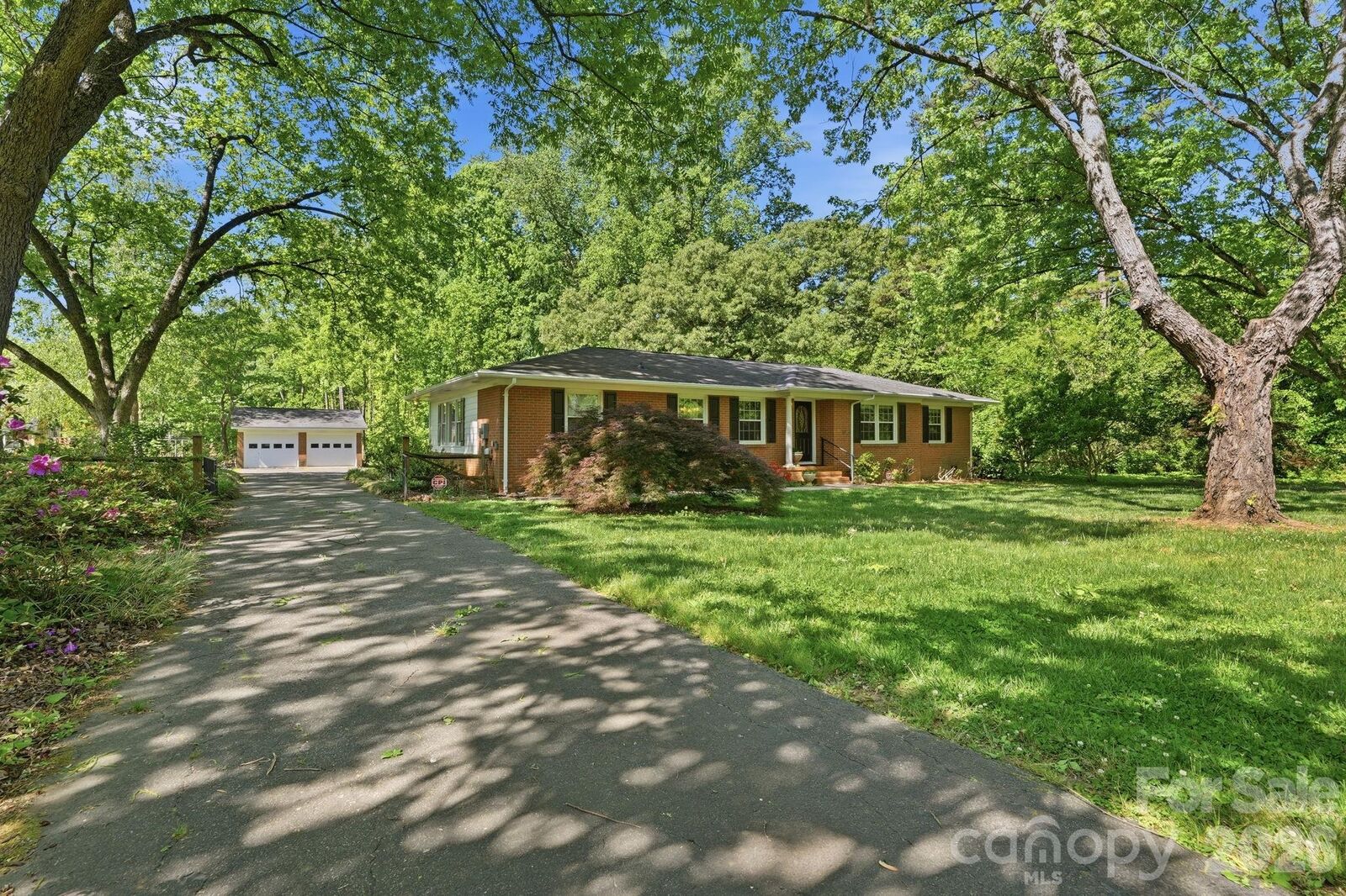 Property Photo:  9021 Oxford Place  NC 28078 