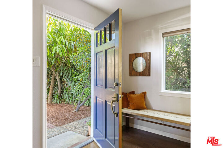 Property Photo:  236 S Avenue 22  CA 90031 