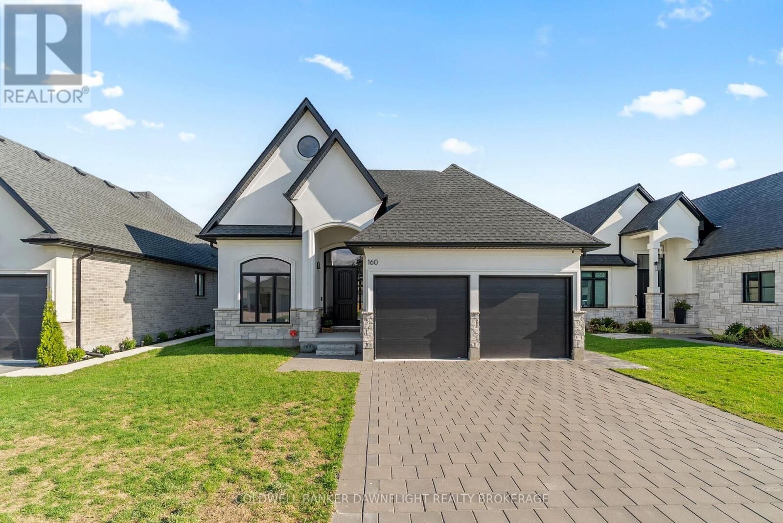 Photo de la propriété:  160 Foxborough Place  ON N0M 2P0 