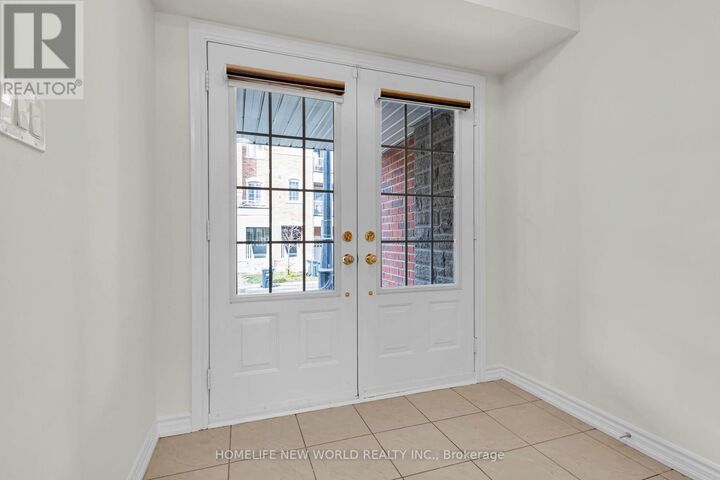 Property Photo:  8 Shiff Crescent  ON L6Z 0H5 