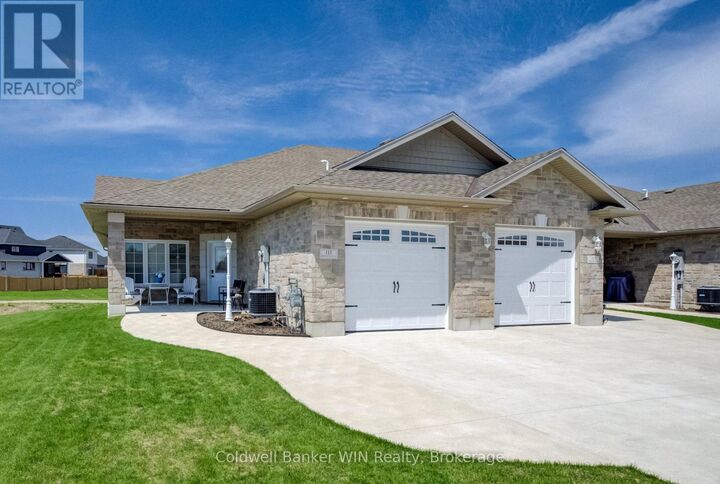 Photo de la propriété:  115 Broomer Crescent  ON N0G 2L4 