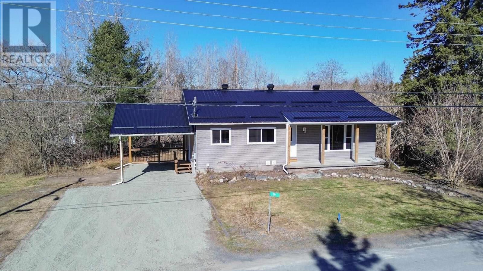 Property Photo:  19 & 21 Cunningham St  ON P0R 1C0 