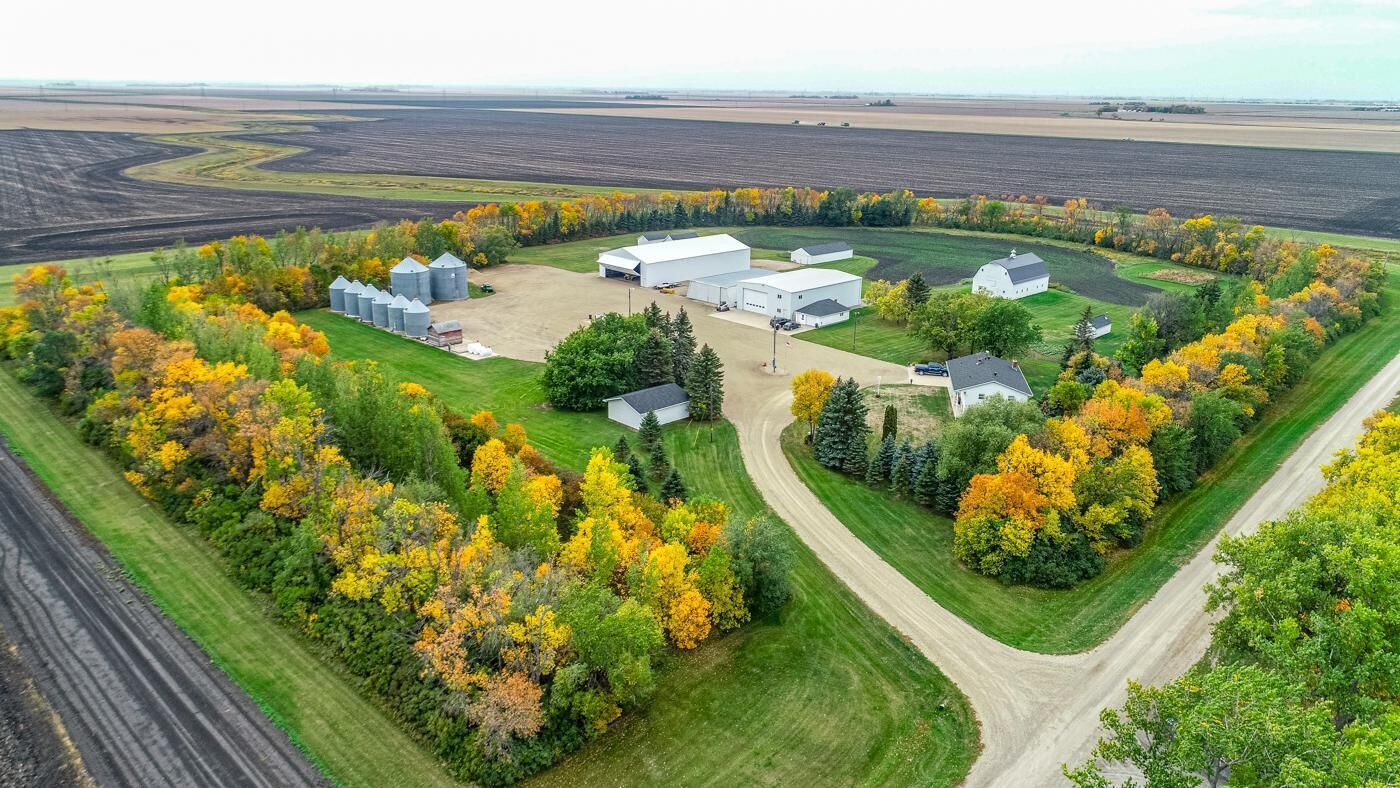 Property Photo:  16460 38th Street SE  ND 58059 