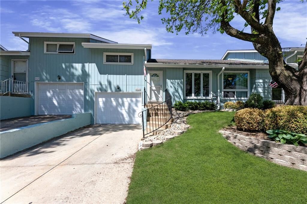 Property Photo:  6525 W 49th Street  KS 66202 