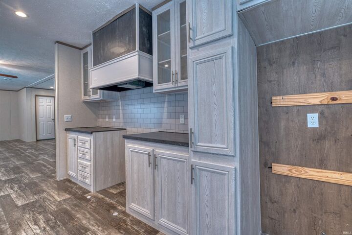 Property Photo:  302 S Center Street  IN 47648 