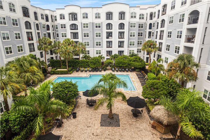 Property Photo:  204 E South Street 4053  FL 32801 