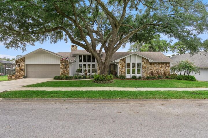 Property Photo:  129 Laurel Oak Drive  FL 32779 